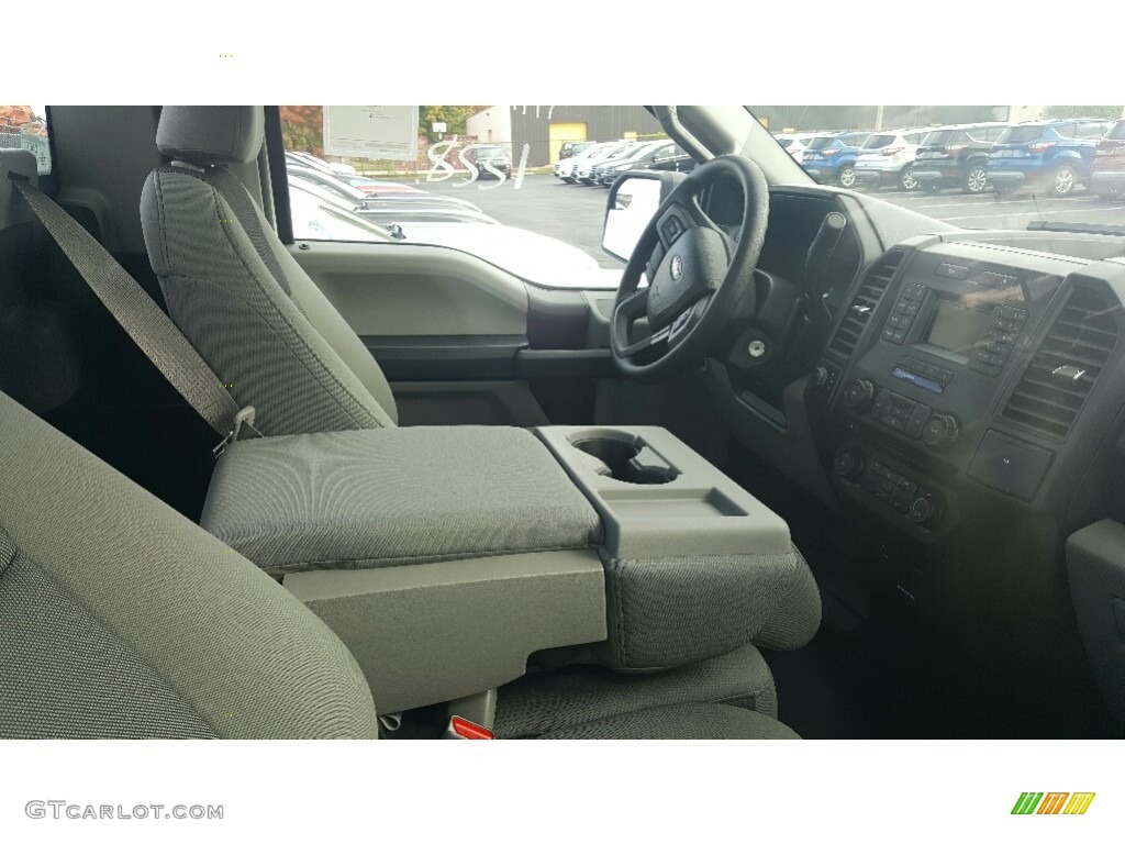 2016 F150 XL Regular Cab 4x4 - Oxford White / Medium Earth Gray photo #3