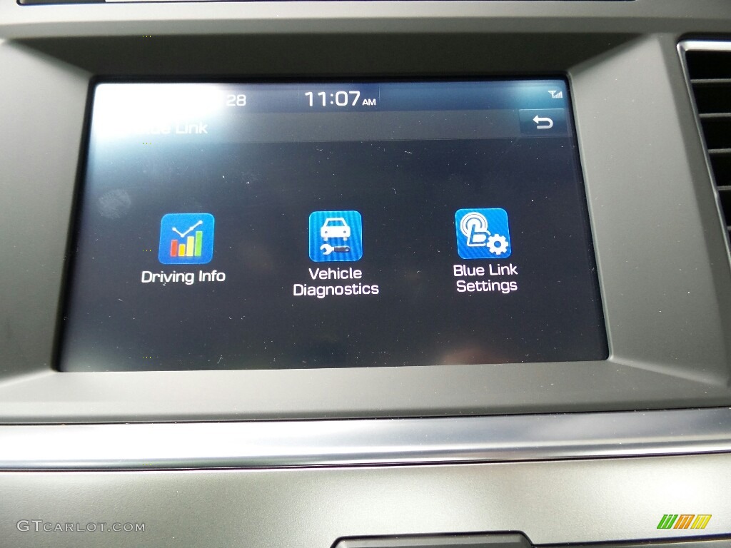 2017 Hyundai Sonata Limited Controls Photo #116687928