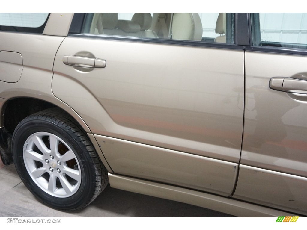 2008 Forester 2.5 X - Topaz Gold Metallic / Desert Beige photo #43