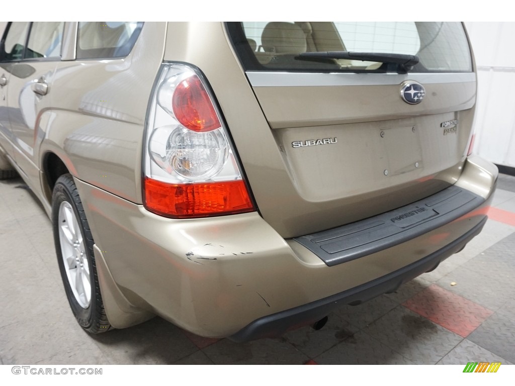 2008 Forester 2.5 X - Topaz Gold Metallic / Desert Beige photo #48