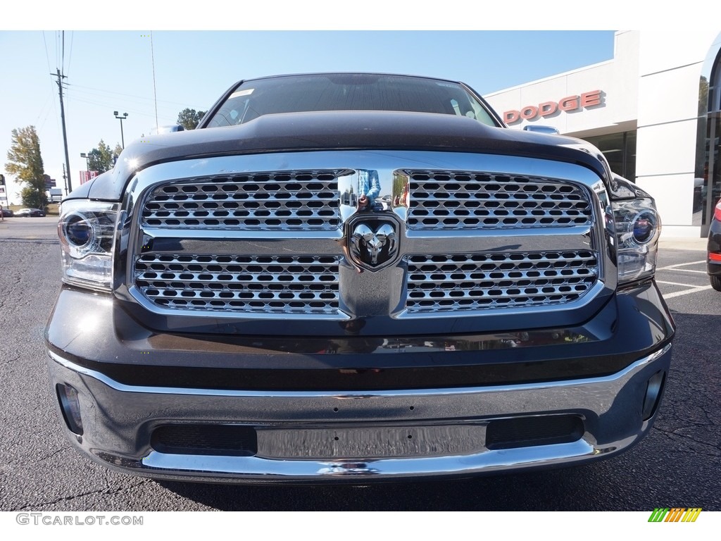 2017 1500 Laramie Crew Cab - Brilliant Black Crystal Pearl / Canyon Brown/Light Frost Beige photo #2