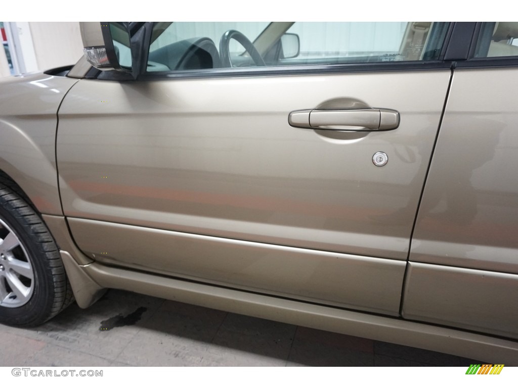 2008 Forester 2.5 X - Topaz Gold Metallic / Desert Beige photo #53