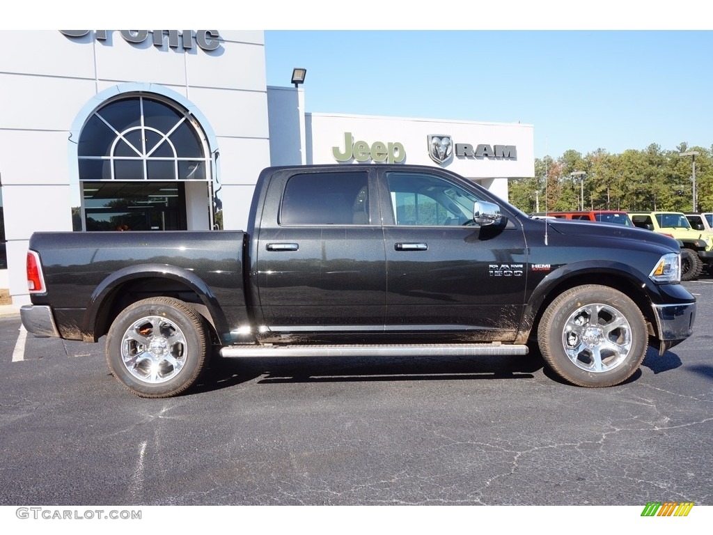 2017 1500 Laramie Crew Cab - Brilliant Black Crystal Pearl / Canyon Brown/Light Frost Beige photo #8