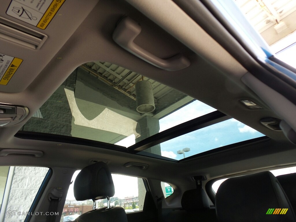 2017 Hyundai Tucson Limited AWD Sunroof Photos