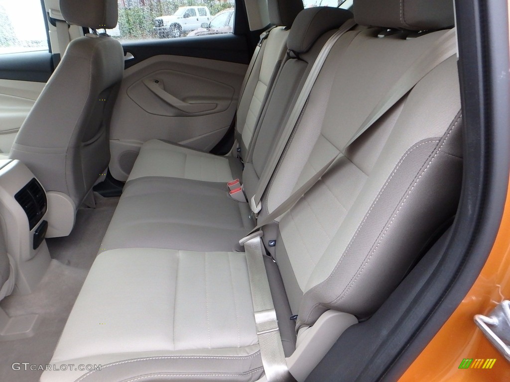 2016 Escape SE 4WD - Electric Spice Metallic / Medium Light Stone photo #16