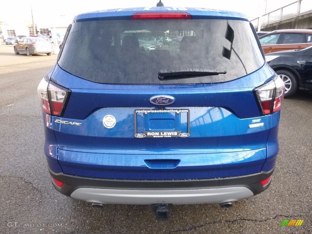 2017 Escape SE 4WD - Lightning Blue / Medium Light Stone photo #4