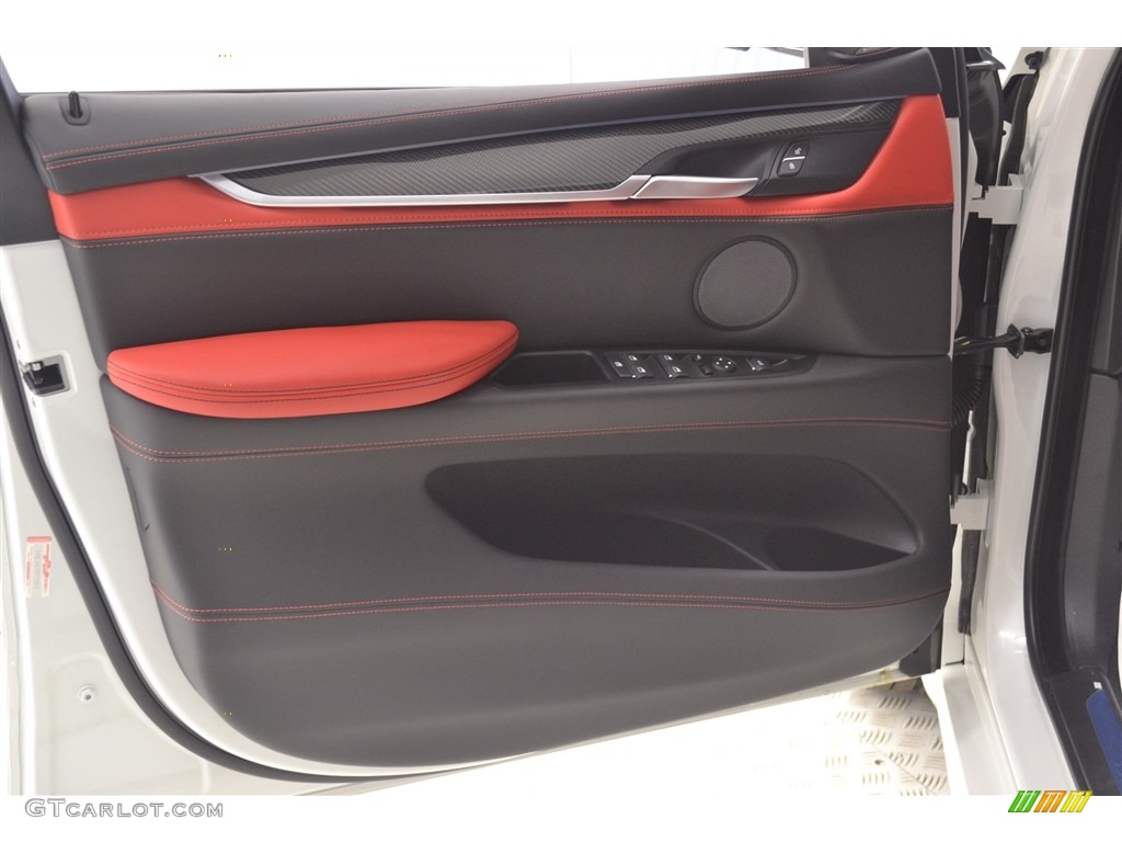 2017 BMW X5 M xDrive Mugello Red Door Panel Photo #116700936