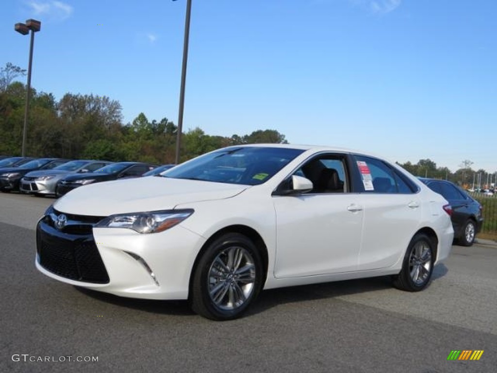 2017 Blizzard White Pearl Toyota Camry Se 116704659 Photo 3