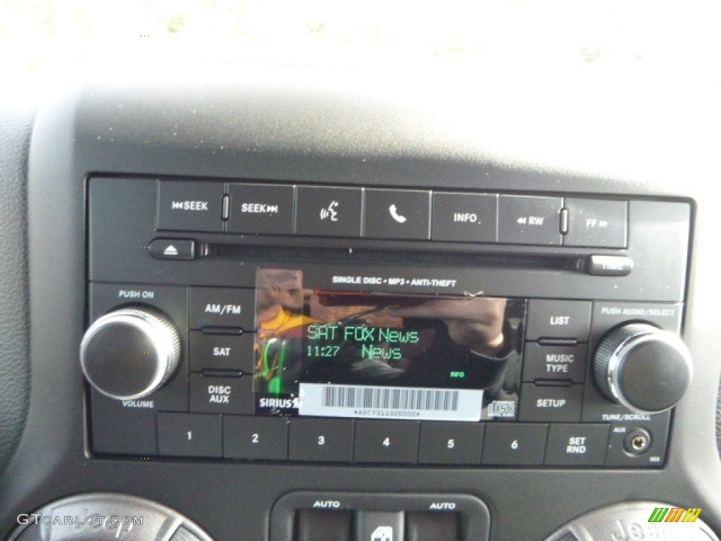 2017 Wrangler Sport 4x4 - Rhino / Black photo #19