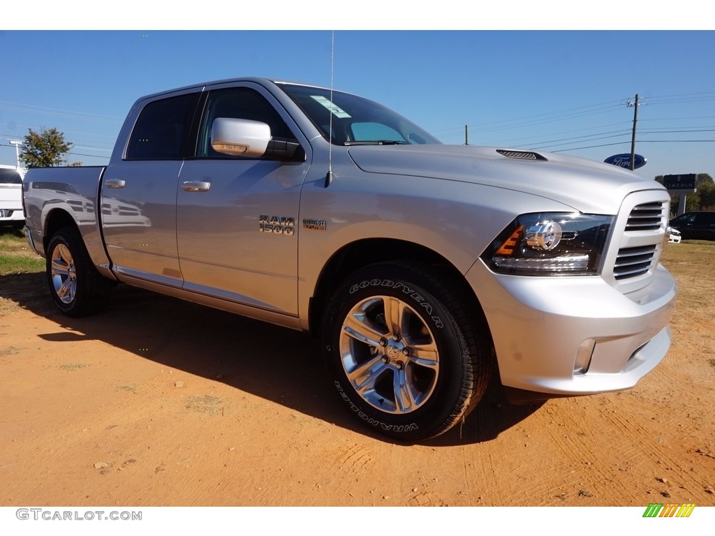 Bright Silver Metallic 2017 Ram 1500 Sport Crew Cab Exterior Photo #116711193