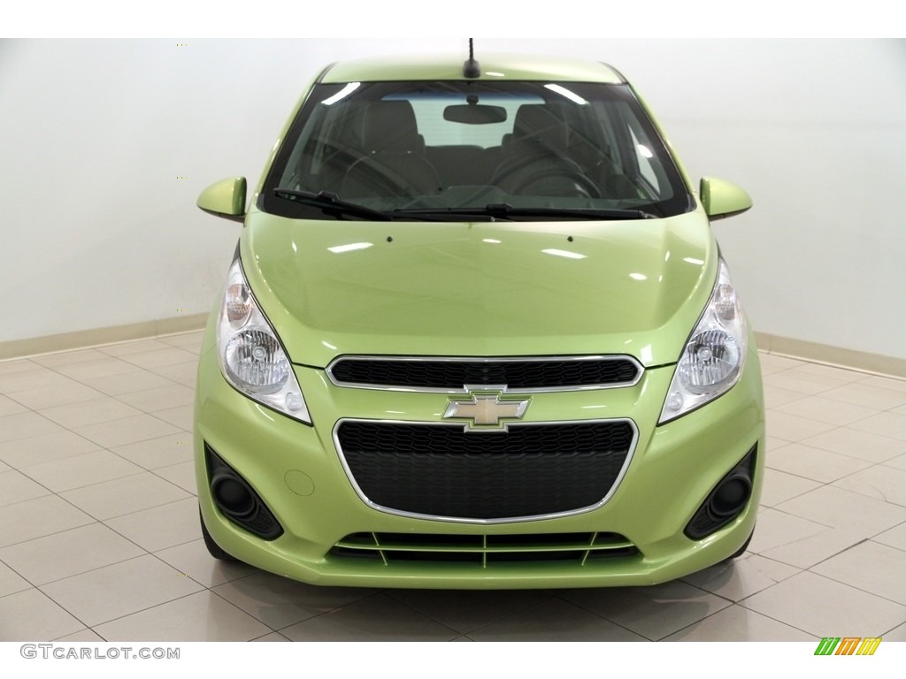 2014 Spark LS - Jalapeno / Silver/Green photo #2