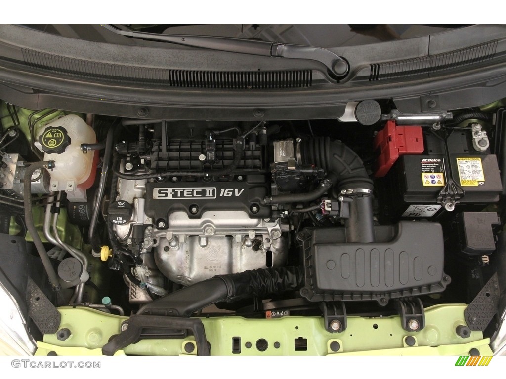 2014 Spark LS - Jalapeno / Silver/Green photo #21