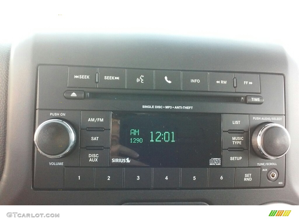 2017 Wrangler Rubicon 4x4 - Black / Black photo #20