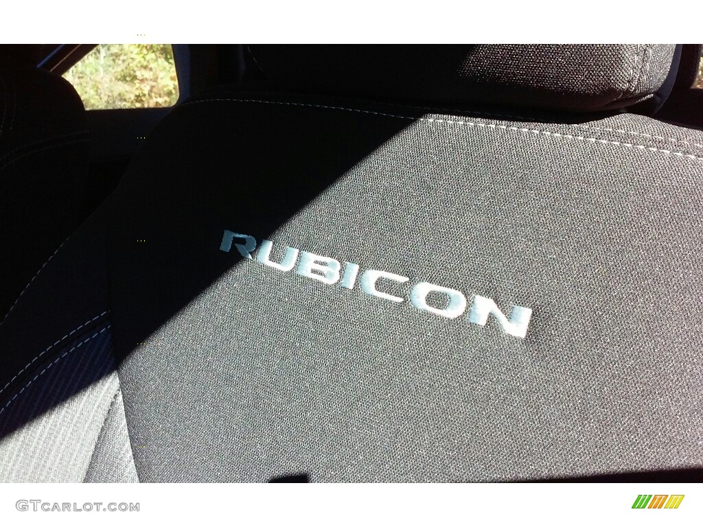 2017 Wrangler Rubicon 4x4 - Black / Black photo #22