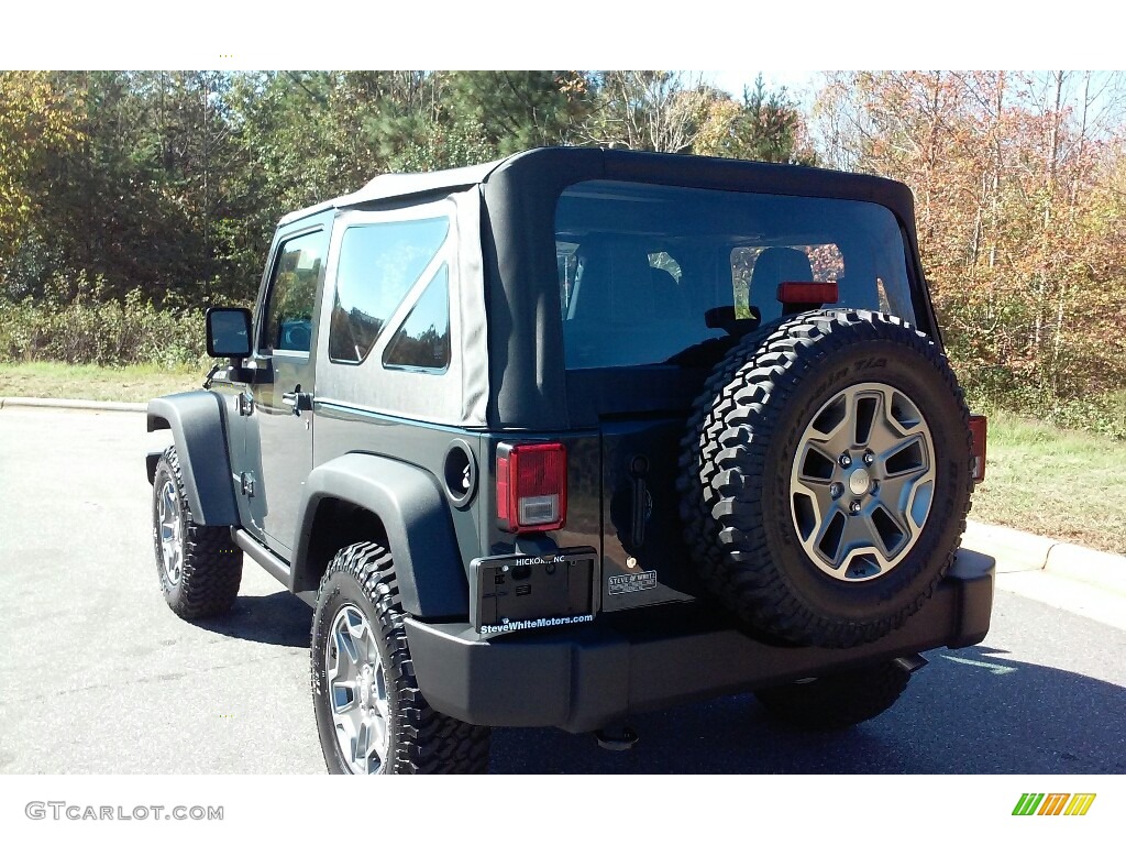 2017 Wrangler Rubicon 4x4 - Rhino / Black photo #8