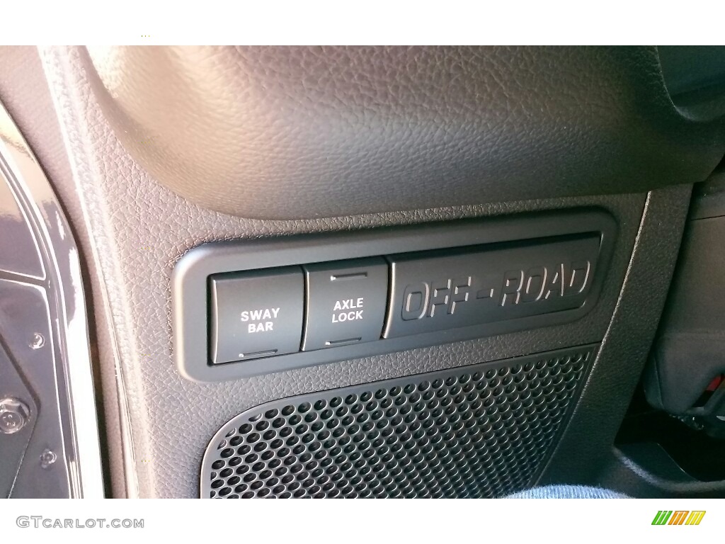 2017 Wrangler Rubicon 4x4 - Rhino / Black photo #18