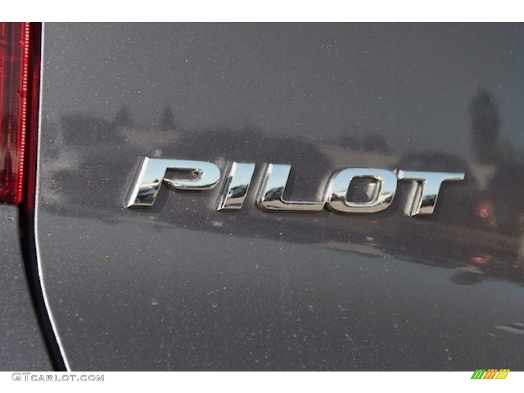 2016 Pilot Elite AWD - Modern Steel Metallic / Black photo #3