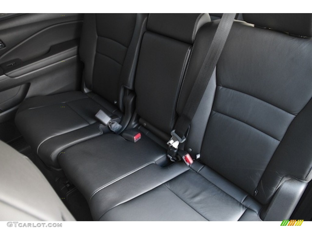 2016 Pilot Touring - Crystal Black Pearl / Black photo #17