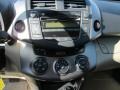 Super White - RAV4 I4 4WD Photo No. 24