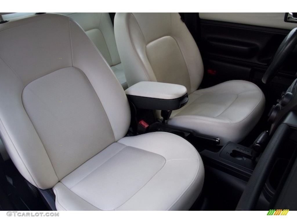 2008 New Beetle Triple White Coupe - Campanella White / White photo #18