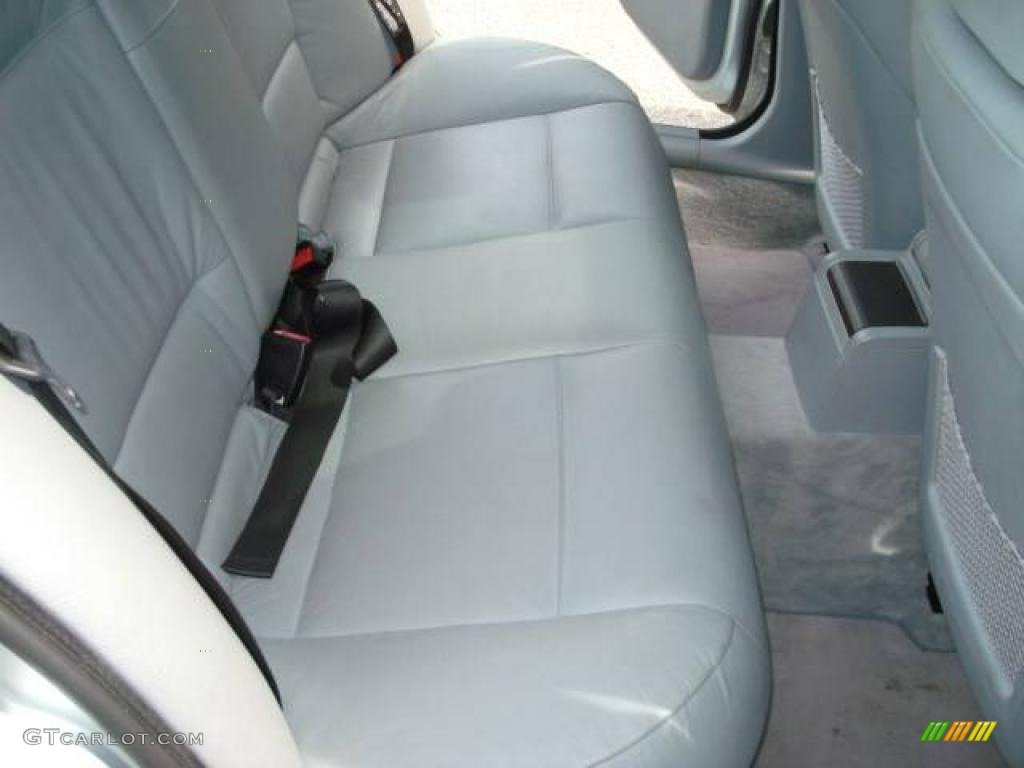 2001 3 Series 330i Sedan - Titanium Silver Metallic / Grey photo #15