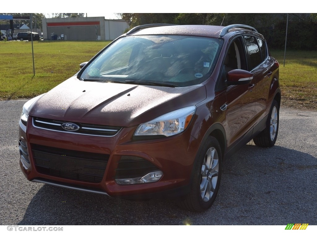 2015 Escape Titanium 4WD - Ruby Red Metallic / Charcoal Black photo #10