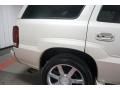 White Diamond - Escalade AWD Photo No. 39
