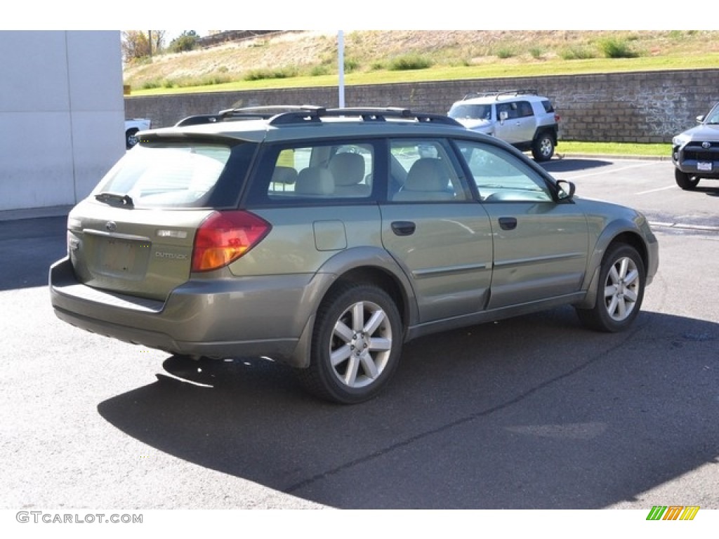 2007 Outback 2.5i Wagon - Willow Green Opal / Dark Charcoal Tweed photo #2