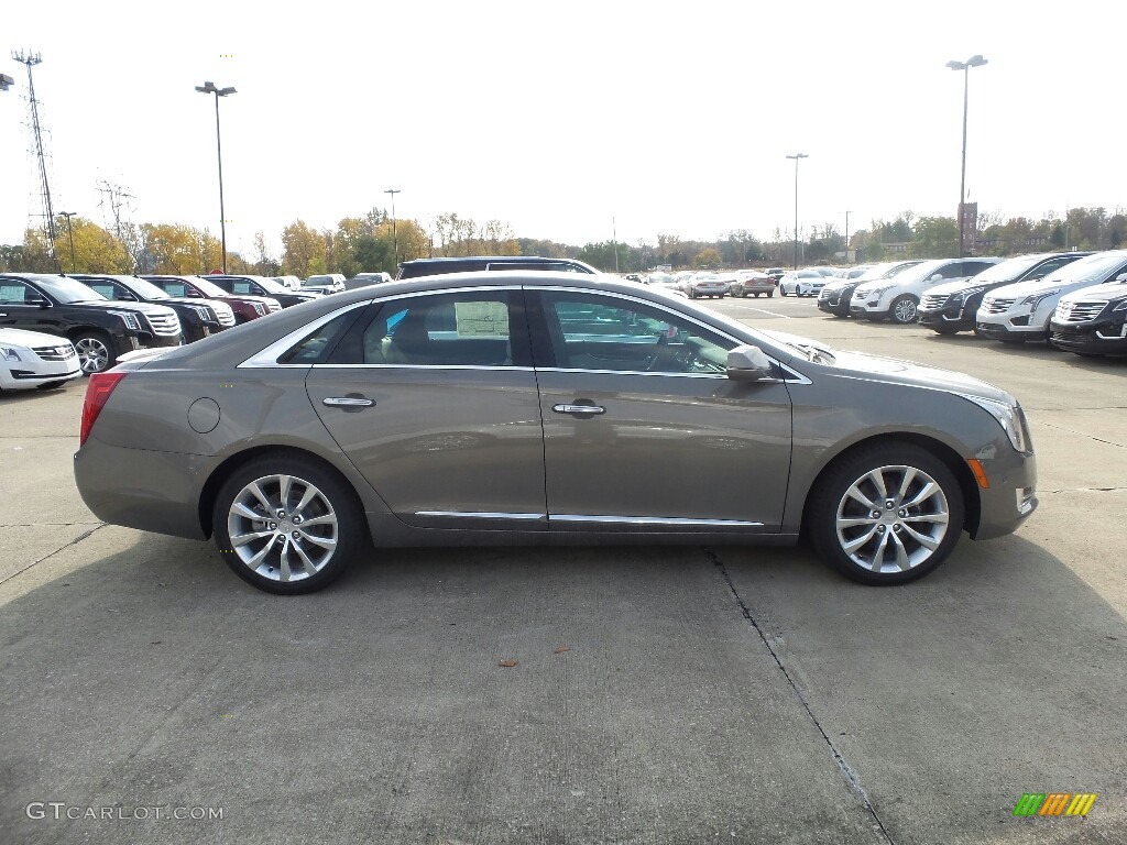 Bronze Dune Metallic 2017 Cadillac XTS Luxury Exterior Photo #116740036