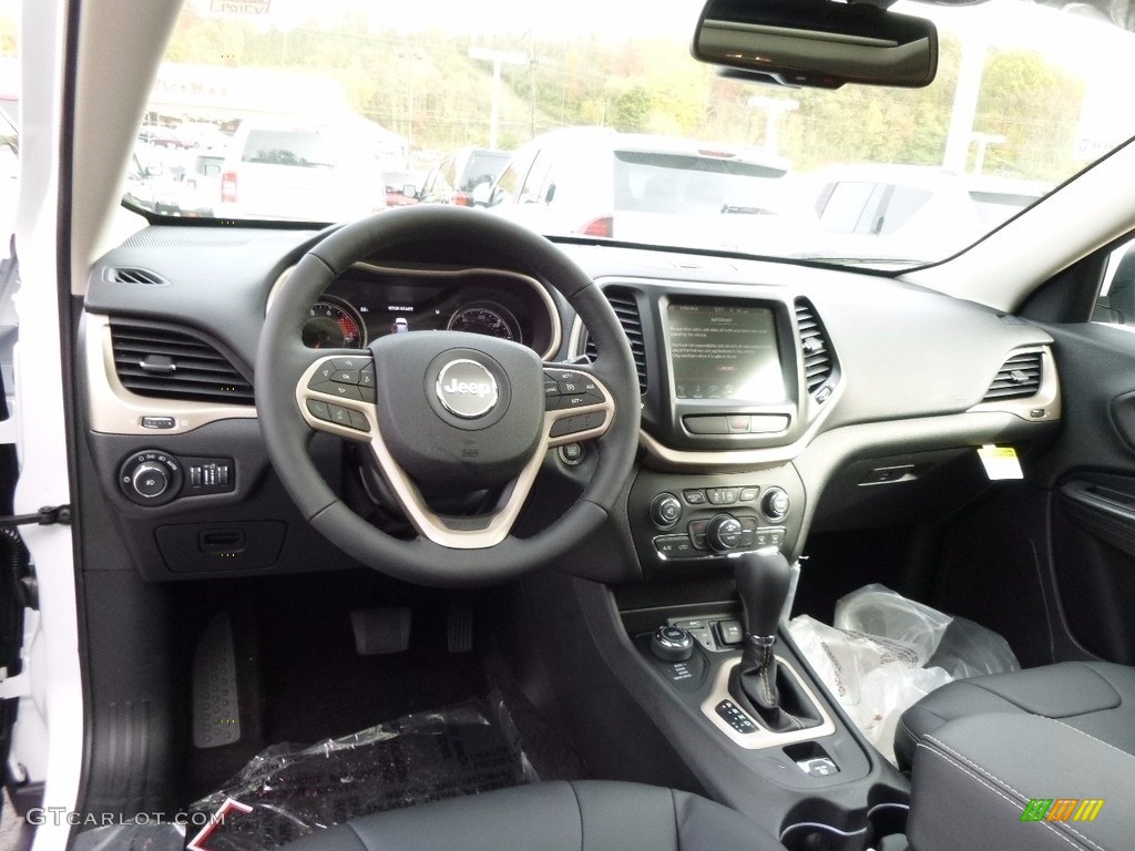 Black Interior 2017 Jeep Cherokee High Altitude 4x4 Photo #116741533