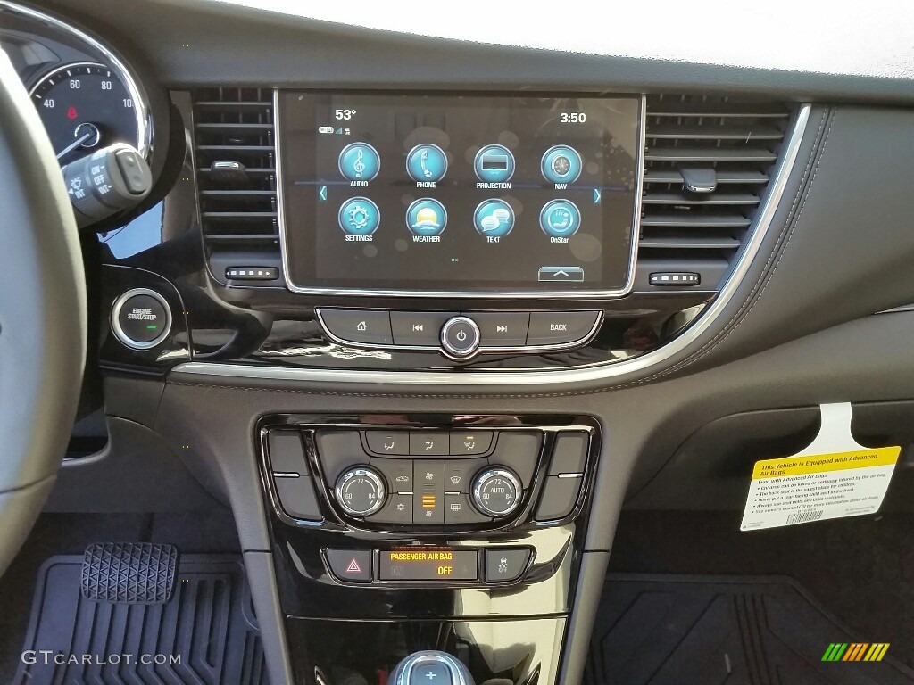 2017 Buick Encore Preferred II Controls Photos