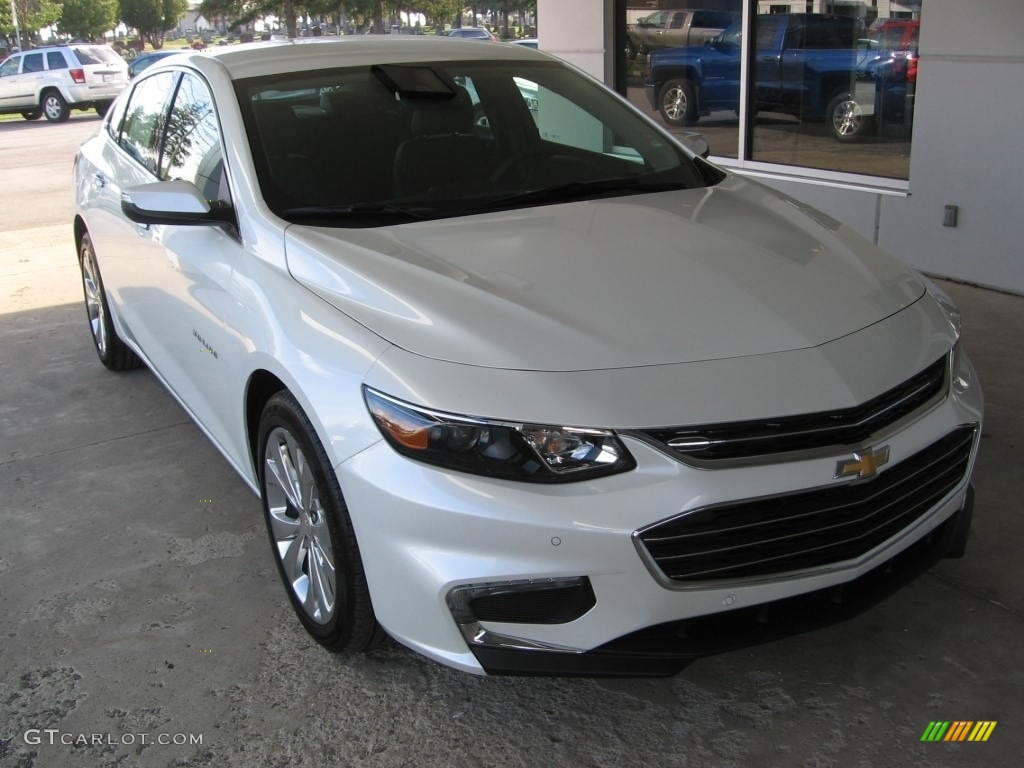 2017 Malibu Premier - Iridescent Pearl Tricoat / Jet Black photo #1