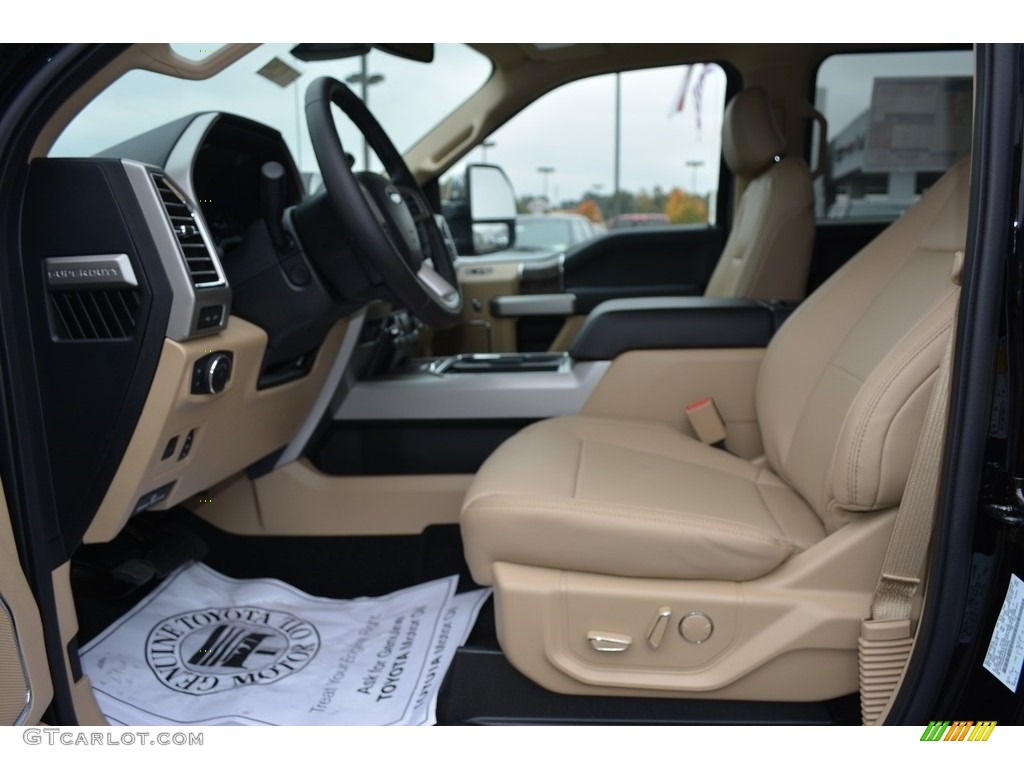 2017 Ford F250 Super Duty Lariat Crew Cab 4x4 Front Seat Photo #116744482