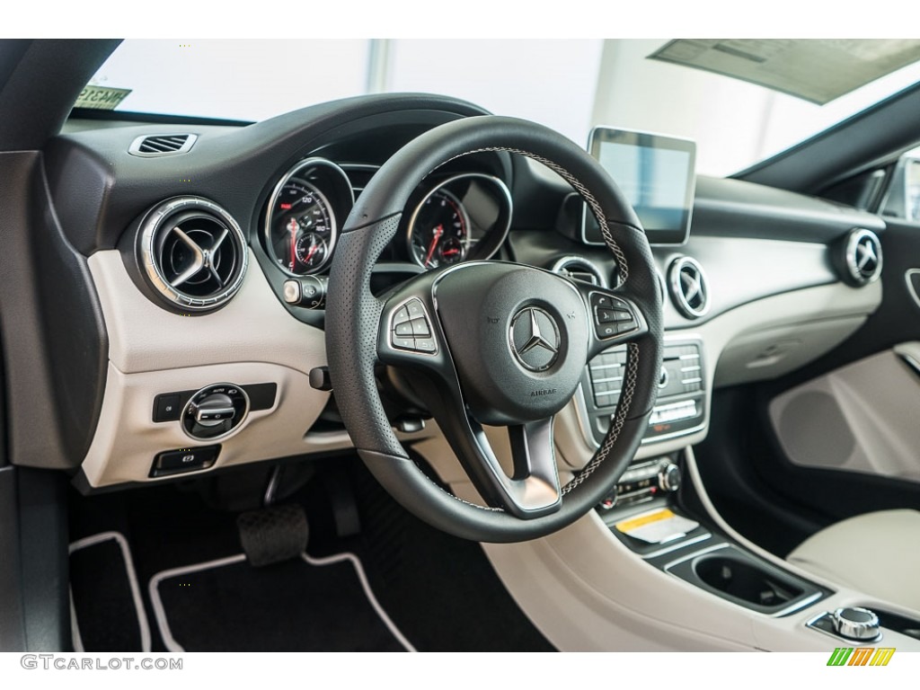 2017 Mercedes-Benz CLA 250 Coupe Dashboard Photos