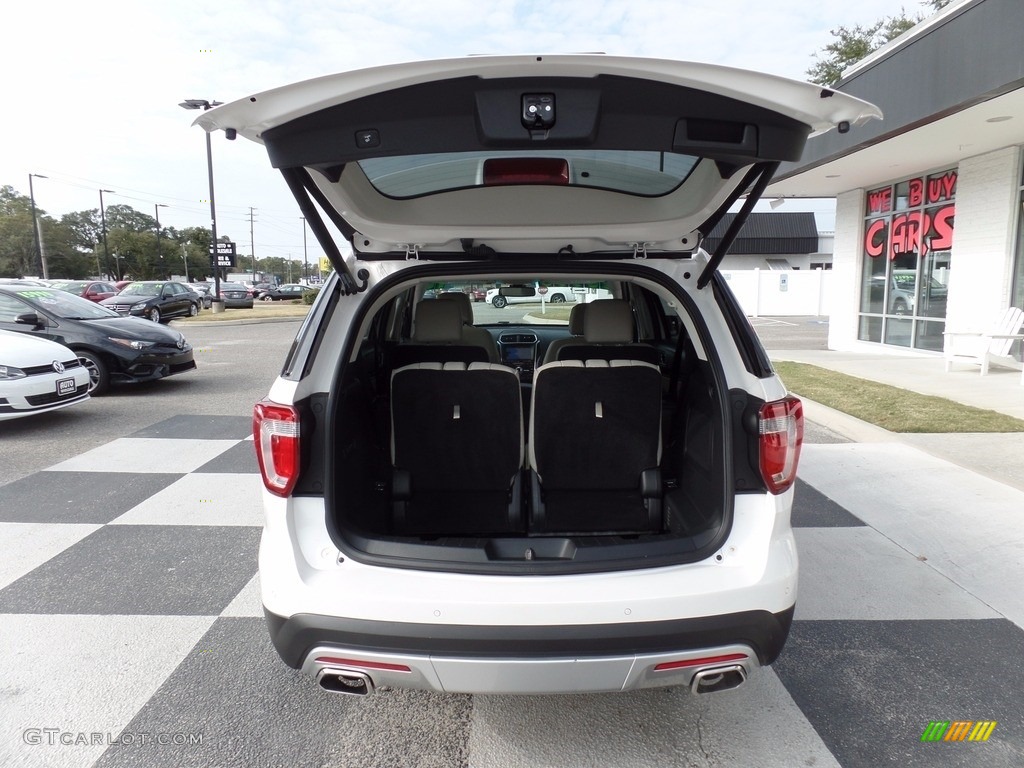 2016 Explorer Platinum 4WD - White Platinum Metallic Tri-Coat / Platinum Medium Soft Ceramic Nirvana Leather photo #5