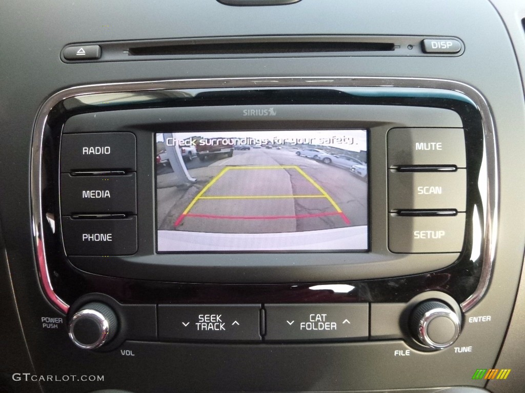 2017 Kia Forte LX Controls Photo #116749777