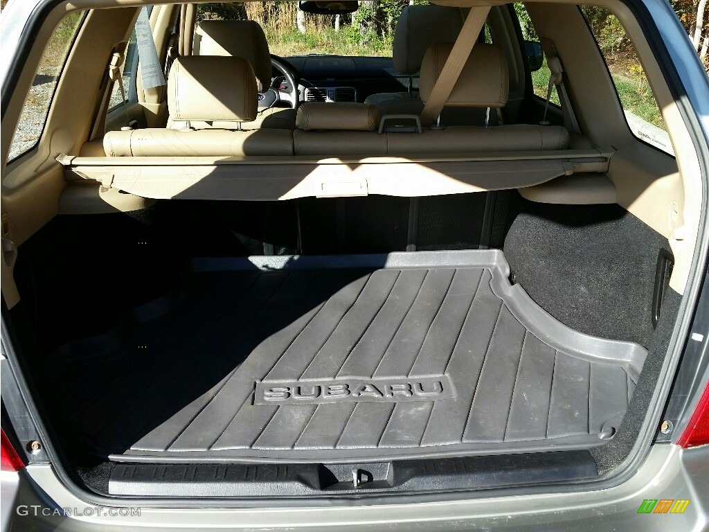 2005 Forester 2.5 XS L.L.Bean Edition - Crystal Gray Metallic / Beige photo #26