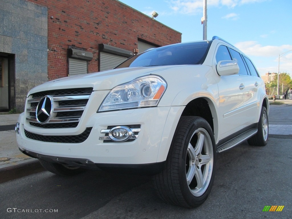2009 GL 550 4Matic - Arctic White / Cashmere photo #3