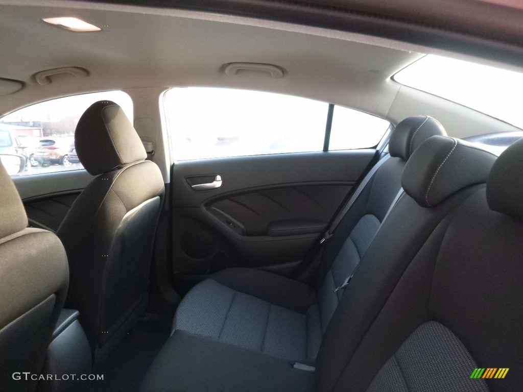 2017 Kia Forte LX Rear Seat Photos