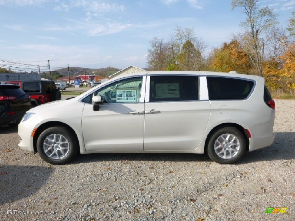 2017 Pacifica Touring - Tusk White / Cognac/Alloy/Toffee photo #2