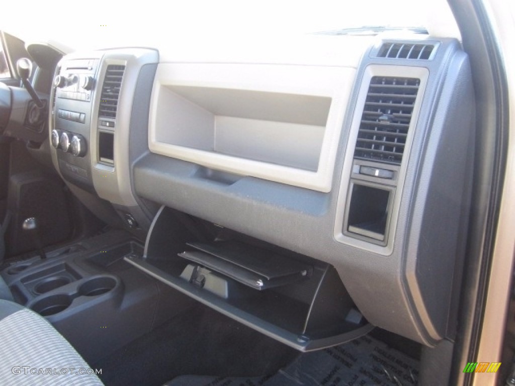 2010 Ram 2500 ST Crew Cab 4x4 - Austin Tan Pearl / Dark Slate/Medium Graystone photo #23