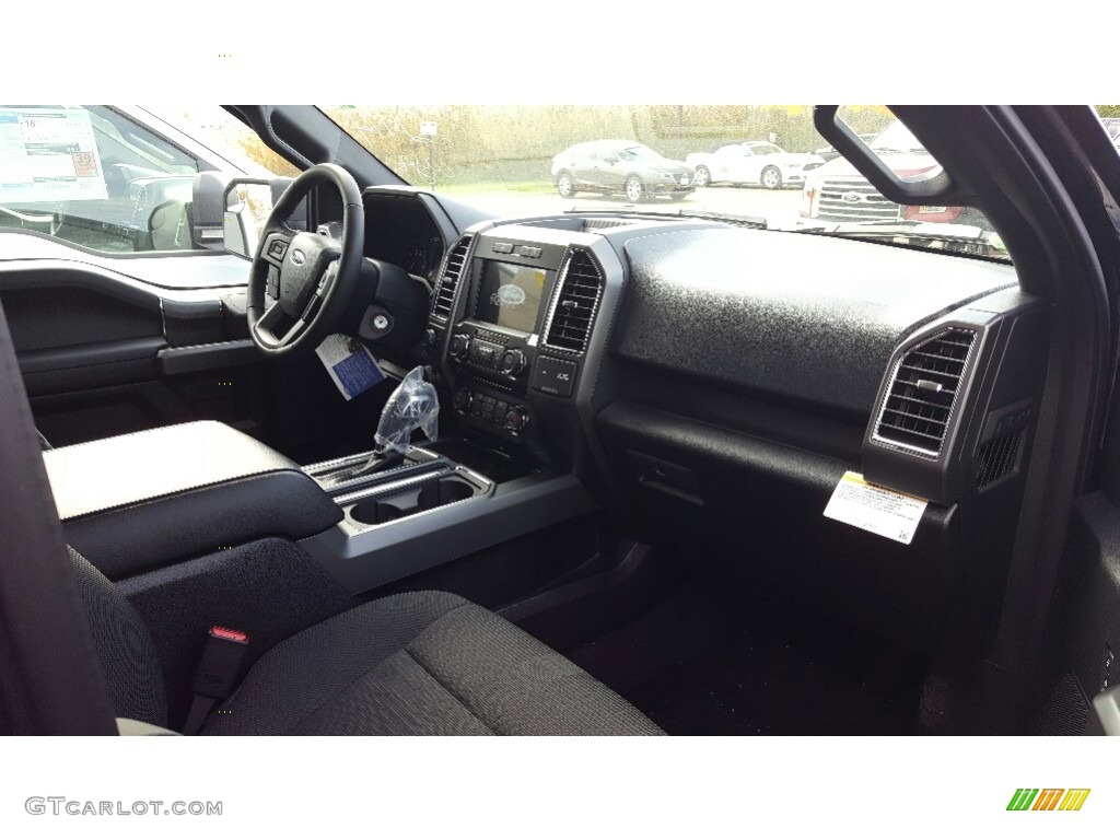 2017 F150 XLT SuperCab 4x4 - Shadow Black / Black photo #3