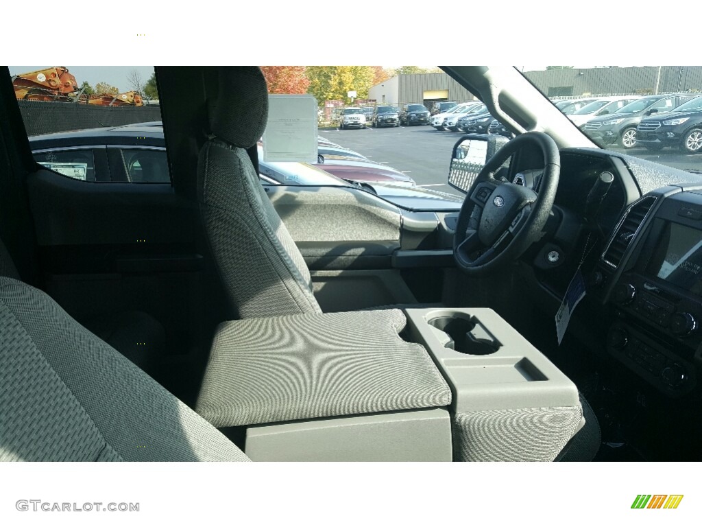2017 F150 XLT SuperCab 4x4 - Lightning Blue / Earth Gray photo #3