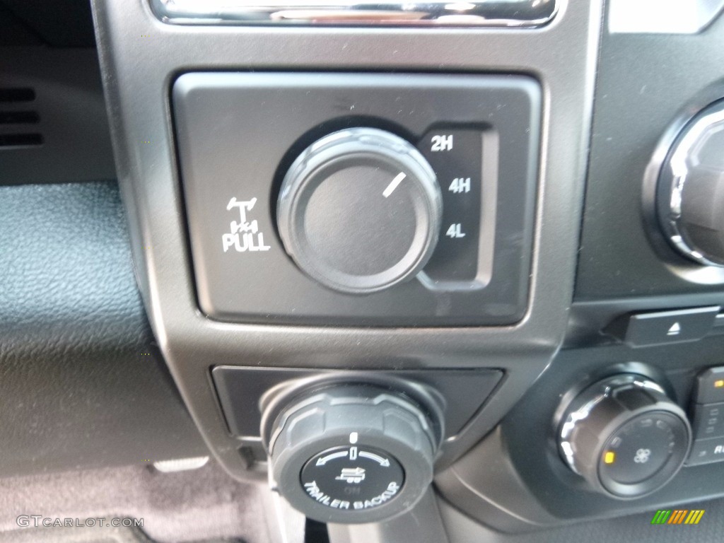 2017 F150 XLT SuperCrew 4x4 - Shadow Black / Black photo #12