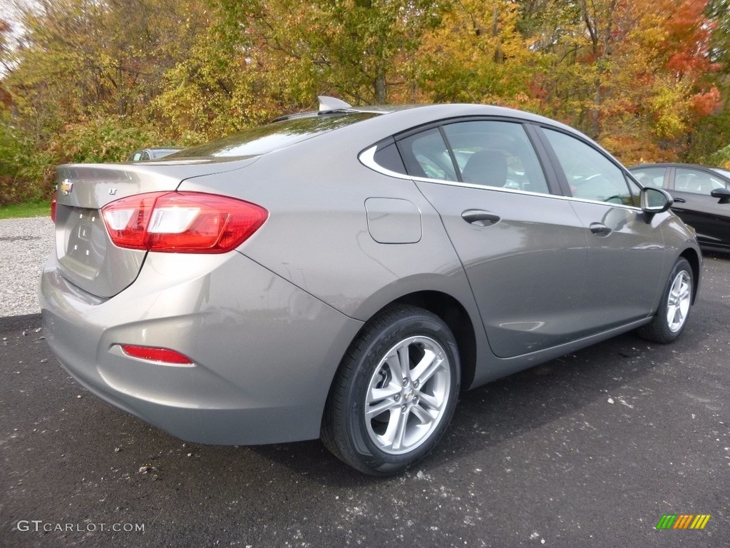 2017 Cruze LT - Pepperdust Metallic / Jet Black photo #6