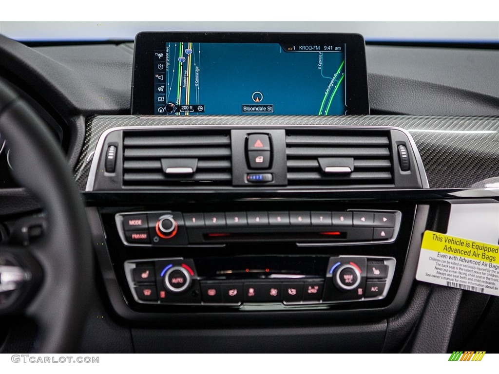 2017 BMW M4 Coupe Controls Photo #116761180