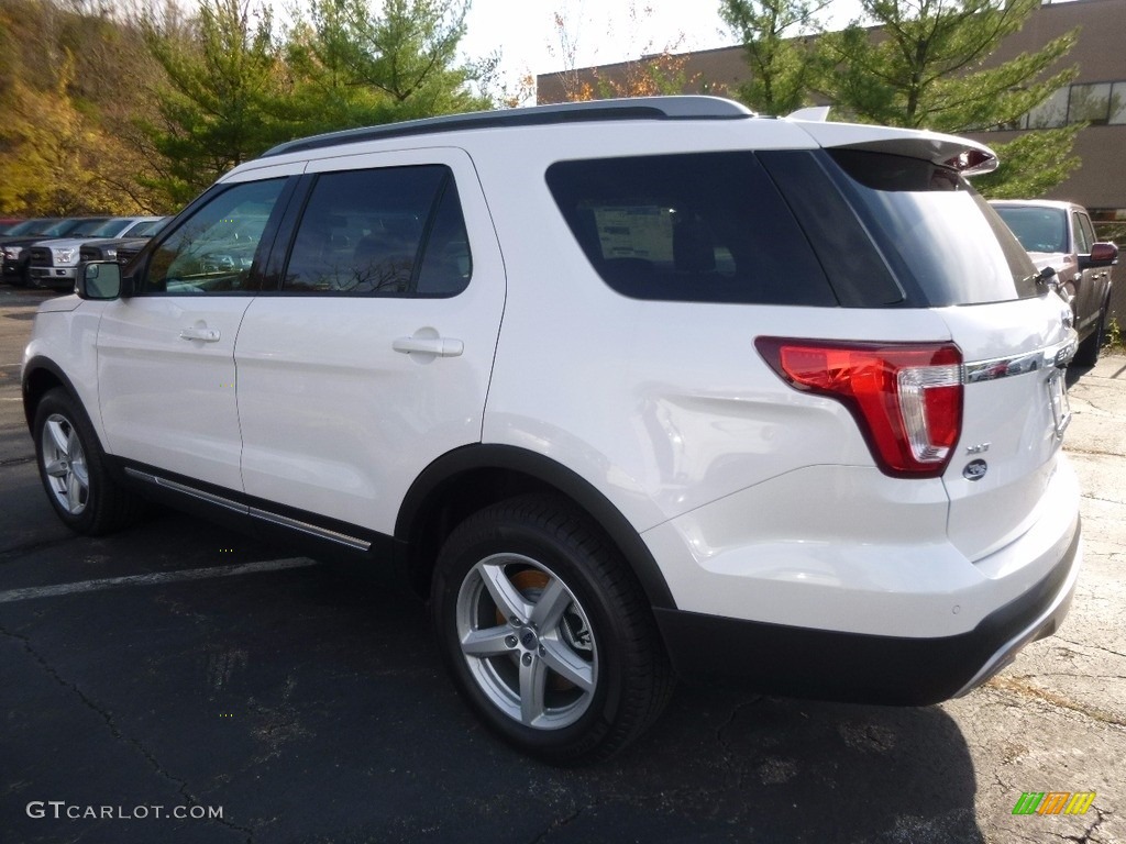 2017 Explorer XLT 4WD - White Platinum / Ebony Black photo #3