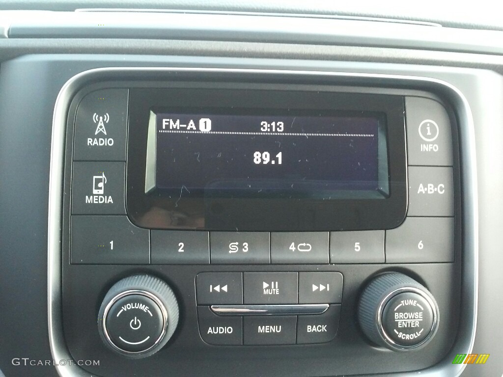 2017 Ram 2500 Tradesman Crew Cab 4x4 Controls Photo #116762854
