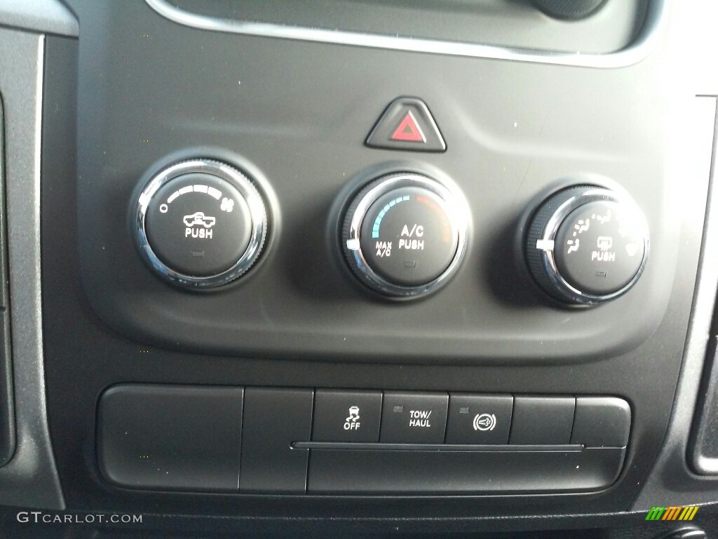 2017 Ram 2500 Tradesman Crew Cab 4x4 Controls Photo #116762884