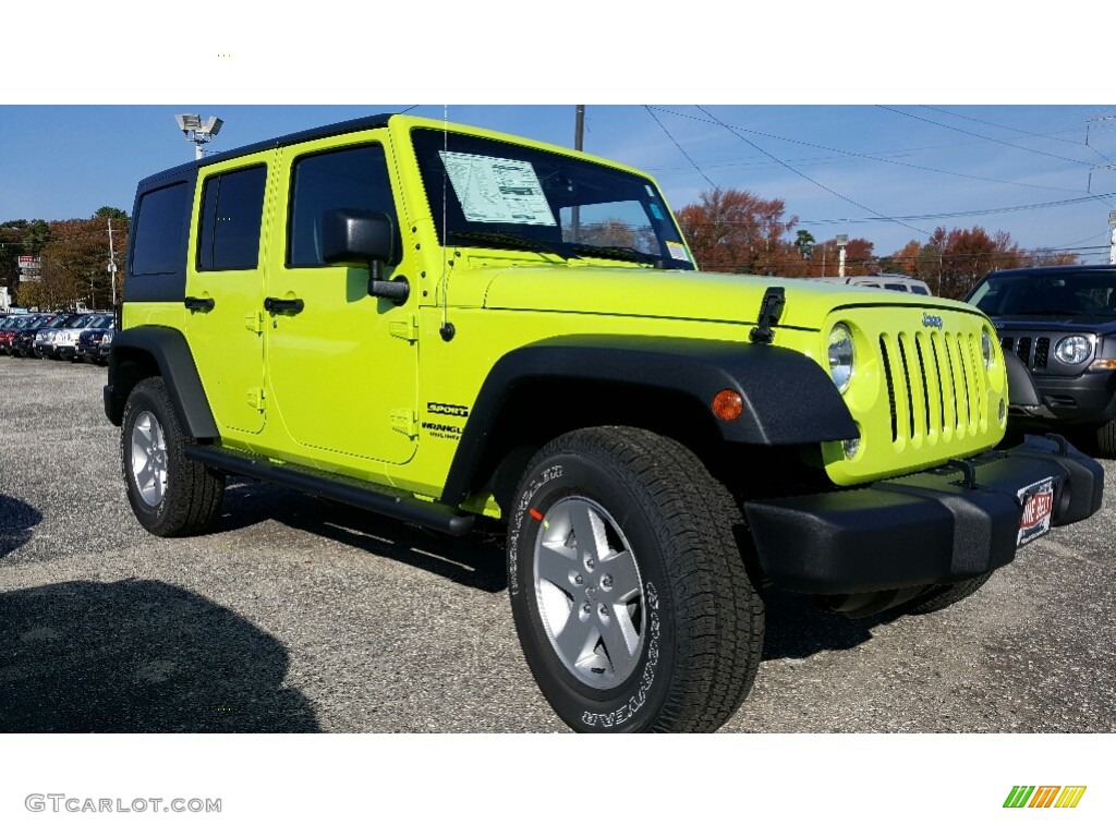 Hypergreen Jeep Wrangler Unlimited